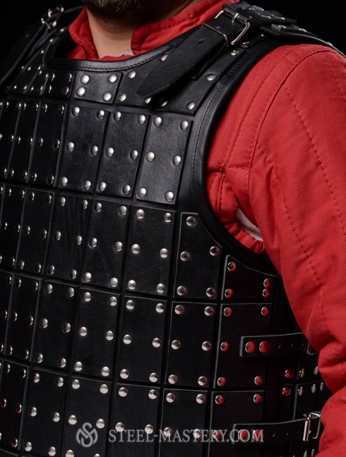 Medieval armour of leather plates Leather armour