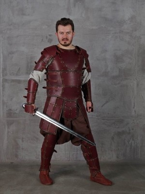 Leather armour in style of Game of Thrones Armadura de placas