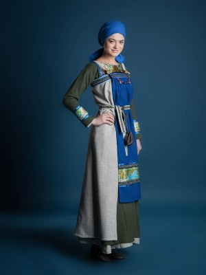 Women's viking outfit "Freyja style" Mittelalterliche Kleidung