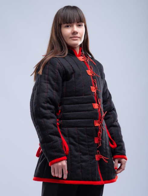 Women's gambeson Gambesón.