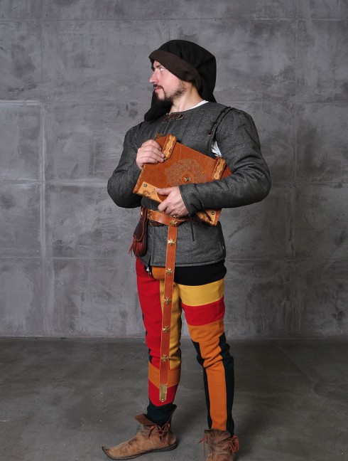 Medieval epoch doublet in Renaissance style Armures gambisonnées prêtes-à-porter