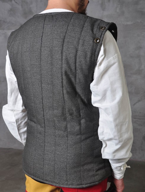 Doublet vest in Renaissance style Armures gambisonnées prêtes-à-porter