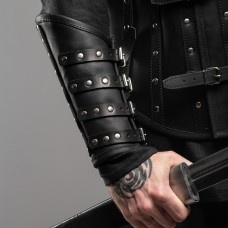 Black Widow leather bracers image-1