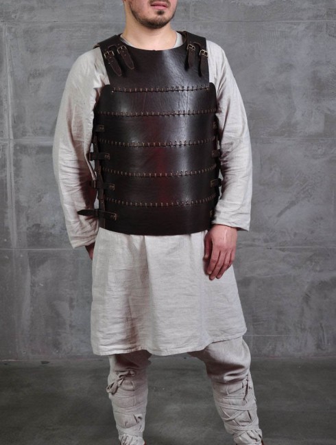 Cuirass, part of Leather armor costume in style of Bëor the Old Armure de plaques