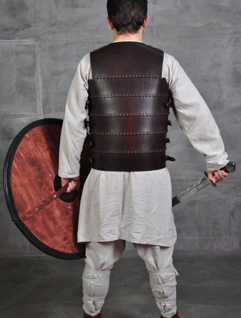 Cuirass, part of Leather armor costume in style of Bëor the Old Armure de plaques