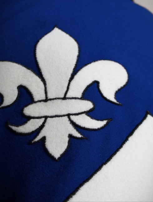 Tabard with French lilies (Fleur-de-lis)  Mittelalterliche Kleidung