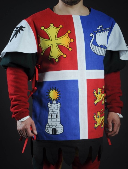Quarter colored tabard with boat, tower and lions Body
