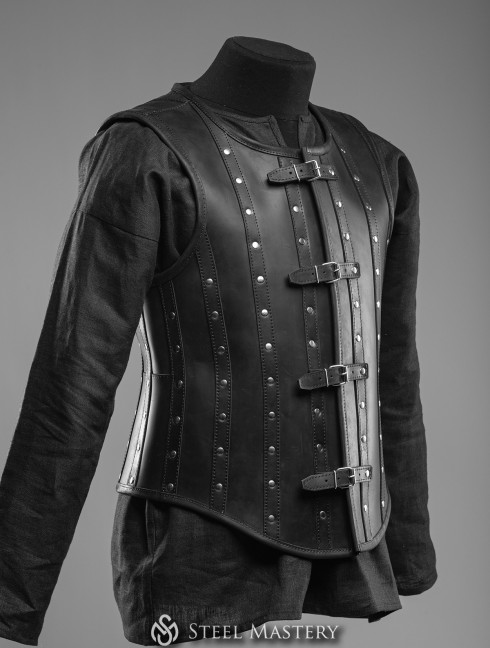 Leather vest in Renaissance style Armure fantaisie