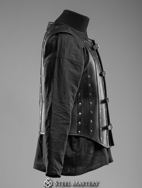 Leather vest in Renaissance style Armure fantaisie