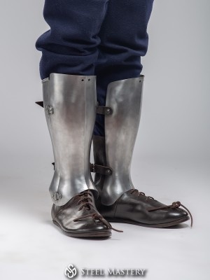 Three quarters greaves, XV century Plattenrüstungen