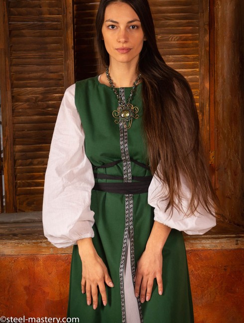 Medieval style dresse "Retenue" Vestimenta medieval