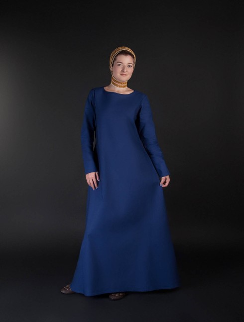 Medieval style dress with wide belt Women's dresses