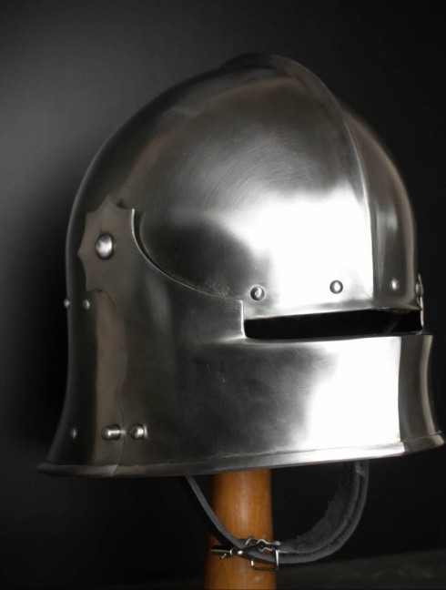 German Gothic Sallet, XV-XVI century Armadura de placas