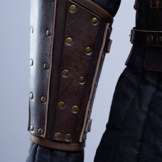 Leather brigandine bracers image-1