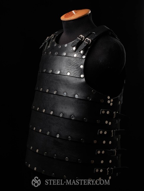 Leather brigandine in style of 14th century Armadura de placas