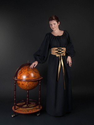 Medieval gown with wide fabric belt Medieval clothing