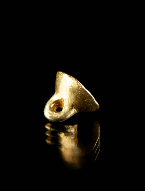 Medieval ornamented button, XIII-XV centuries Buttons, hooks, pins