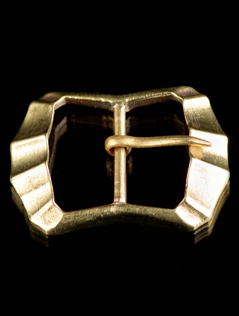 Medieval fluted buckle, XIV-XVI centuries Cast buckles