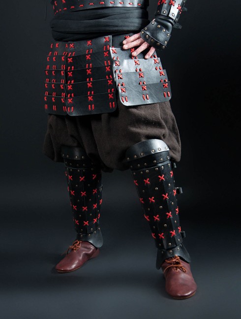 O Yoroi - Japanese samurai leather warrior armor Armure de plaques