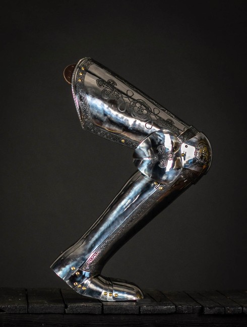 Full plate legs, part of full plate armor (garniture) of George Clifford, end of the XVI century  Plate armor