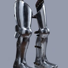 Full plate legs, part of full plate armor (garniture) of George Clifford, end of the XVI century  image-1