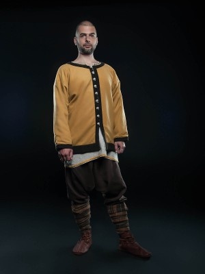 Hedeby wool tunic with 4 wedges  Middle Ages \ Men's outfits
