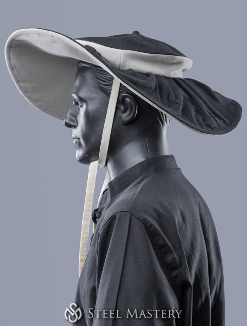 Landsknecht hat with feathers Headwear