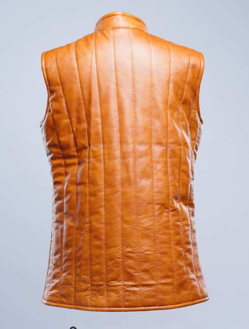 Leather sleeveless gambeson 