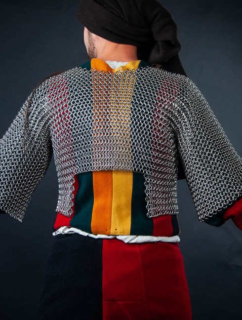 Chainmail camisole for arm doublet for covering armpits Kettenrüstungen und -Hemden