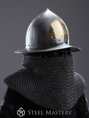 Helmet Lui 