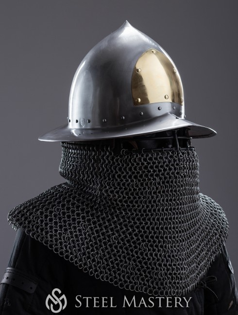 Chapel with bar grill and mail aventail - Louis Armure de plaques