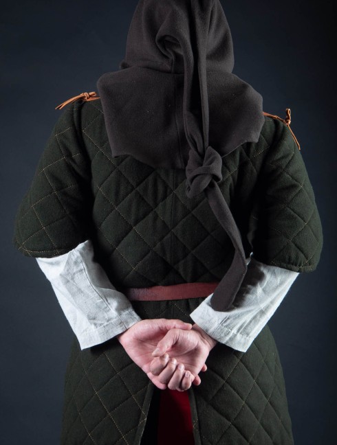 Gambeson with elbow-lenght sleeves Gambesón.