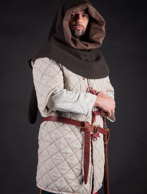 Gambeson with elbow-lenght sleeves Gambesón.