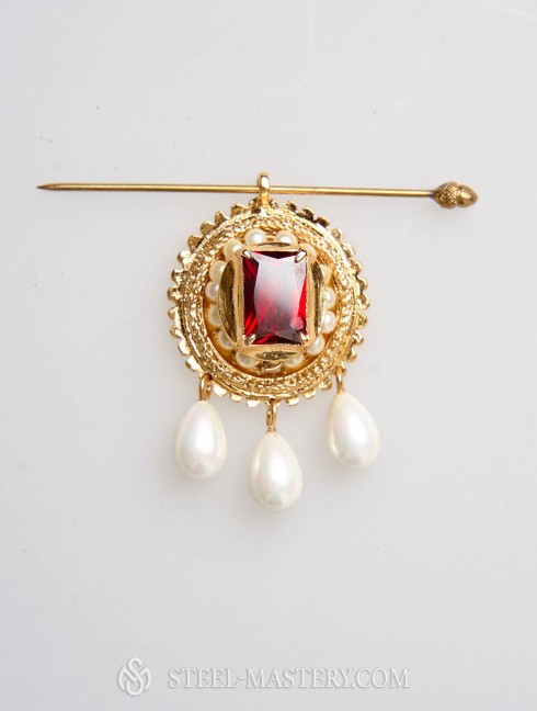 Brooch with Swarowski gems Brooches and fasteners