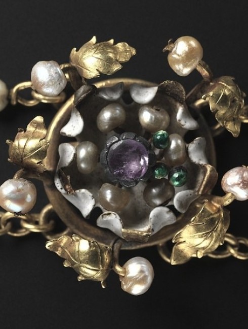 Brooch from the Cleveland Necklace Brooches and fasteners