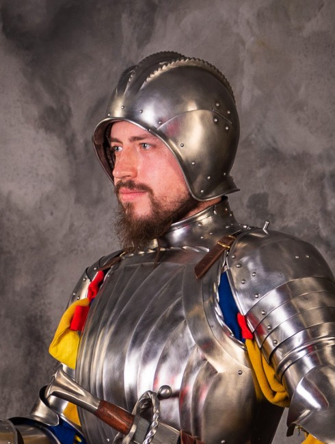 LANDSKNECHT PLATE GORGET, XVI CENTURY Cuirasses, plastrons et gorgerins