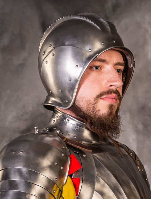 LANDSKNECHT PLATE GORGET, XVI CENTURY 