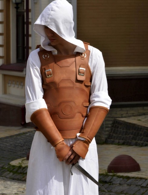 LEATHER ASSASSIN ARMOR: VEST AND BRACERS  Armure fantaisie