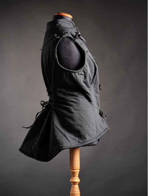 FEMALE SLEEVELESS GAMBESON Gambeson