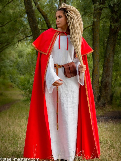 “VIKING STYLE” CLOAK WITH PELERINE Cloaks and capes