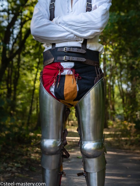 Belt for chausses with leather suspenders Chausses et pantalons