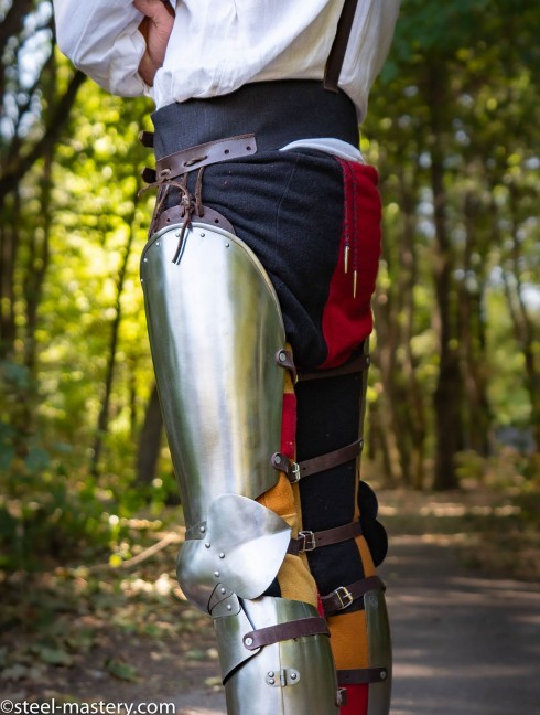 Belt for chausses with leather suspenders Chausses et pantalons