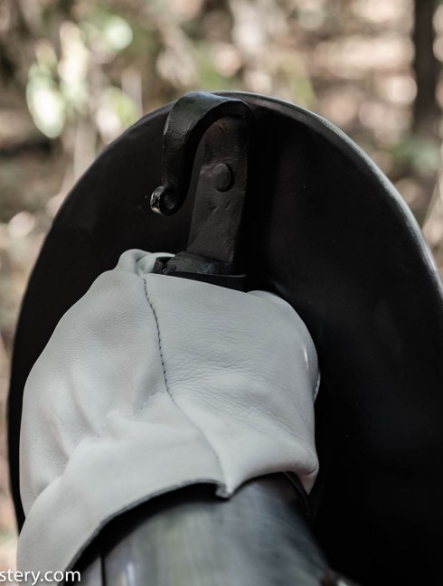 MEDIEVAL STEEL SHIELD BUCKLER  Scudi