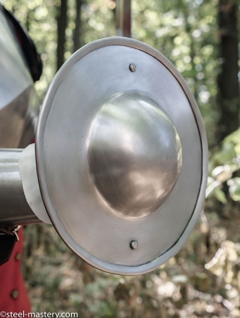 MEDIEVAL STEEL SHIELD BUCKLER  Boucliers