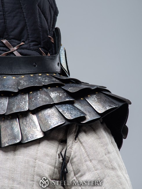 BATTLE-READY SCALE AVENTAIL Helme