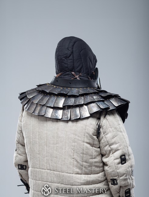 BATTLE-READY SCALE AVENTAIL Helme