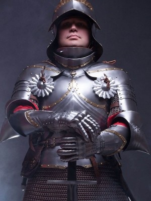 GERMAN GOTHIC CUIRASS, XV CENTURY
