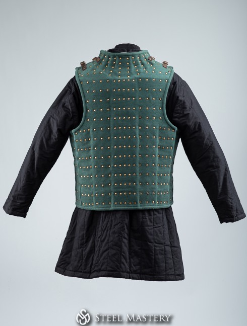 SMALL-PLATED BRIGANDINE, SECOND HALF OF THE XVTH CENTURY Brigantinen