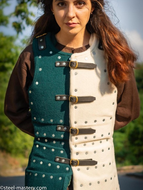 Women’s large-plate brigandine XIV-XV centuries Brigantinen