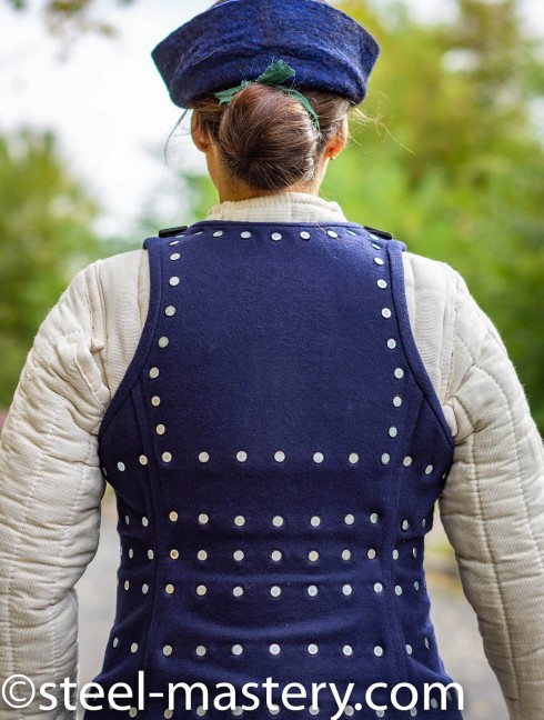 Women’s large-plate brigandine XIV-XV centuries Brigantinen